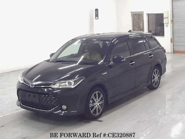 Toyota COROLLA FIELDER HYBRID G WXB — фото 1