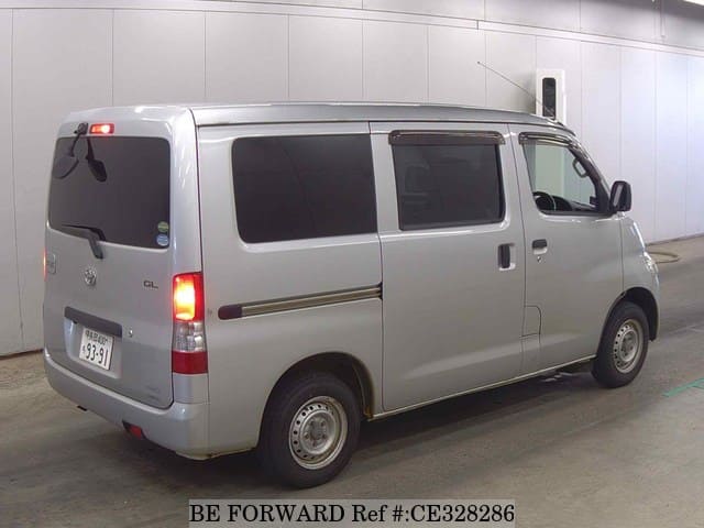 Toyota LITEACE VAN GL — фото 2