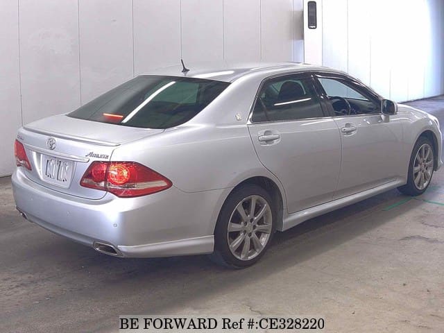 Toyota CROWN 2.5 ATHLETE NAVI PACKAGE — фото 2