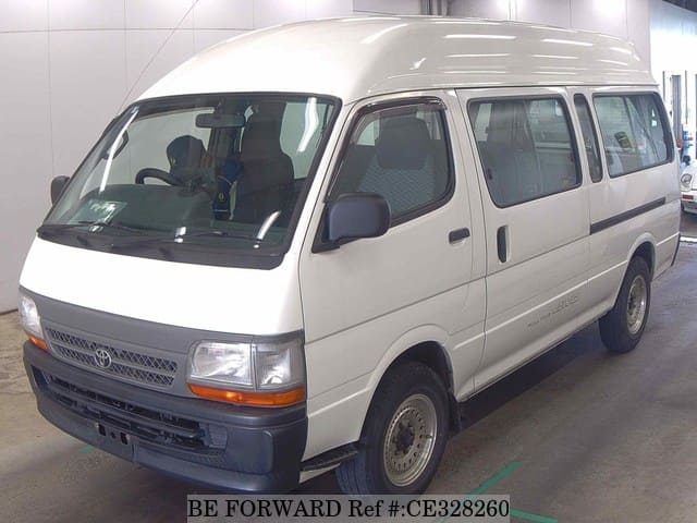 Toyota HIACE COMMUTER — фото 1
