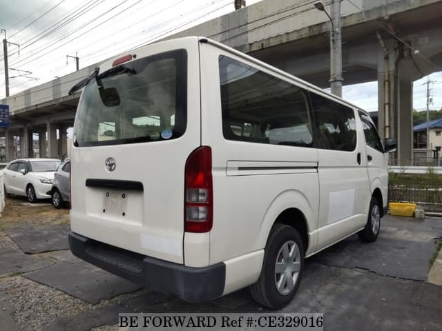Toyota REGIUSACE VAN — фото 2