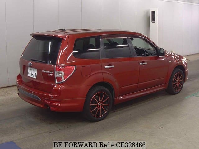 Subaru FORESTER 2.0XT — фото 2