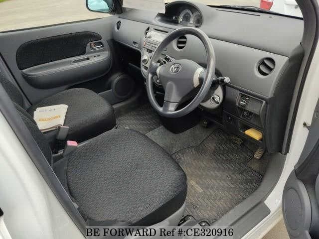 Toyota SIENTA X L PACKAGE — фото 3