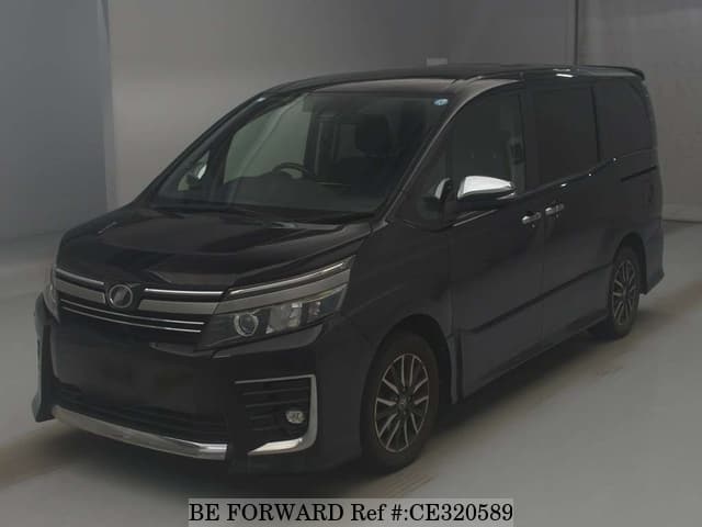 Toyota VOXY ZS KIRAMEKI 2 — фото 1