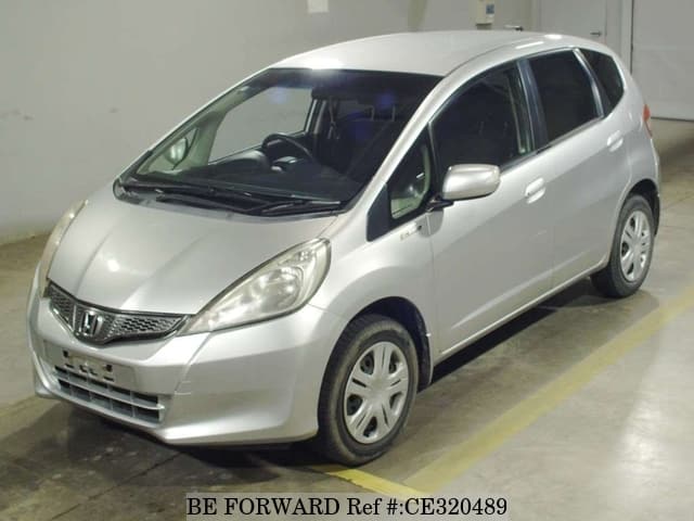 Honda FIT G 10TH ANNIVERSARY — фото 1