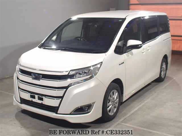 Toyota NOAH HYBRID G — фото 1