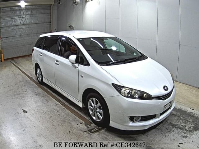 Toyota WISH 2.0G — фото 4