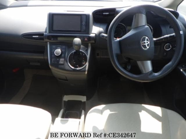 Toyota WISH 2.0G — фото 3
