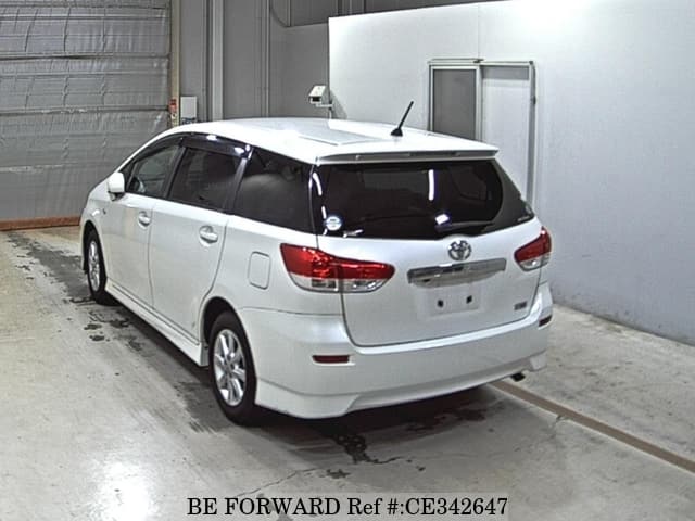 Toyota WISH 2.0G — фото 5