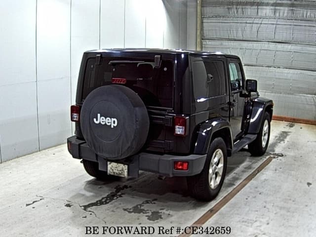JEEP WRANGLER SAHARA — фото 2