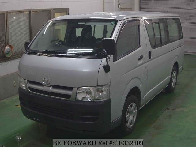 Toyota REGIUSACE VAN LONG DX — фото 1
