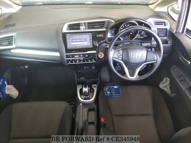 Honda FIT HYBRID F — фото 4