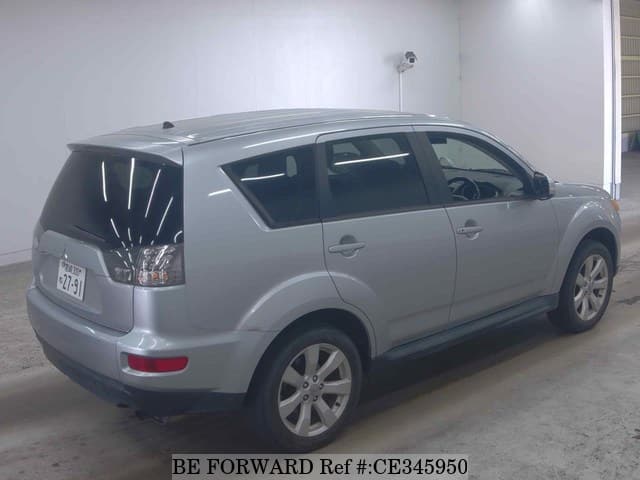 MITSUBISHI OUTLANDER 20MS — фото 2