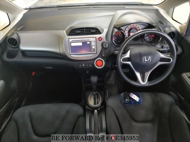 Honda FIT 13G SMART SELECTION FINE STYLE — фото 4