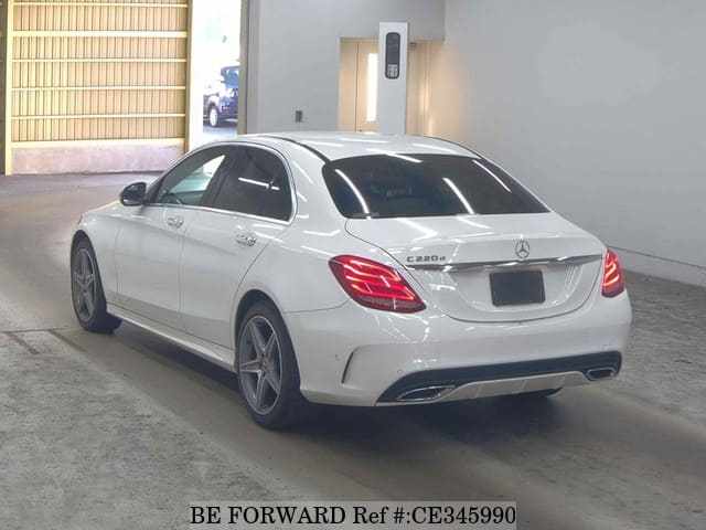 Mercedes-Benz C-CLASS C220D AVANTGARDE AMG LINE — фото 3