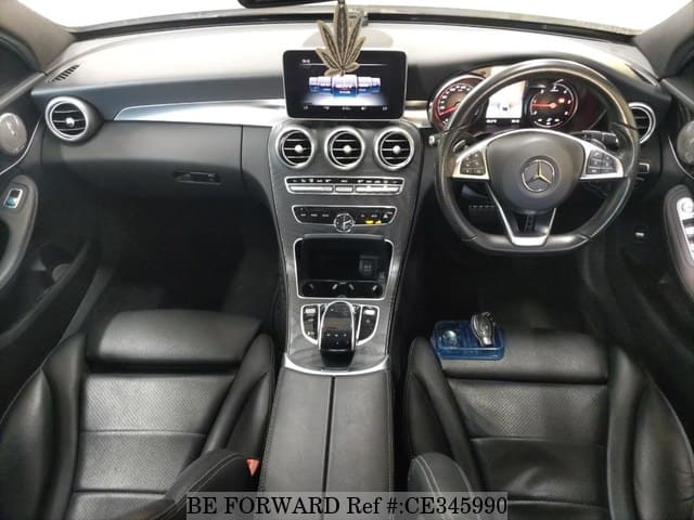 Mercedes-Benz C-CLASS C220D AVANTGARDE AMG LINE — фото 4