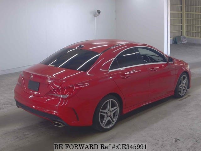 Mercedes-Benz CLA-CLASS CLA180 AMG LINE — фото 2