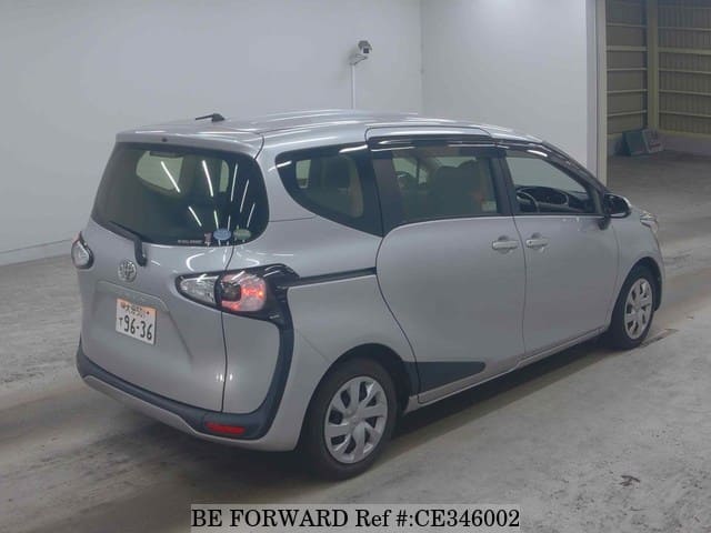 Toyota SIENTA X V PACKAGE — фото 2