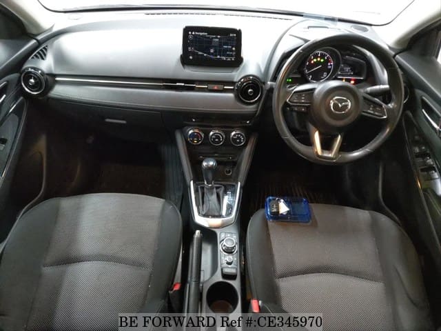 Mazda DEMIO XD TOURING — фото 3
