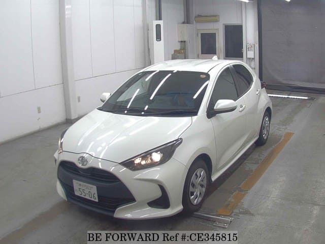 Toyota YARIS X — фото 1