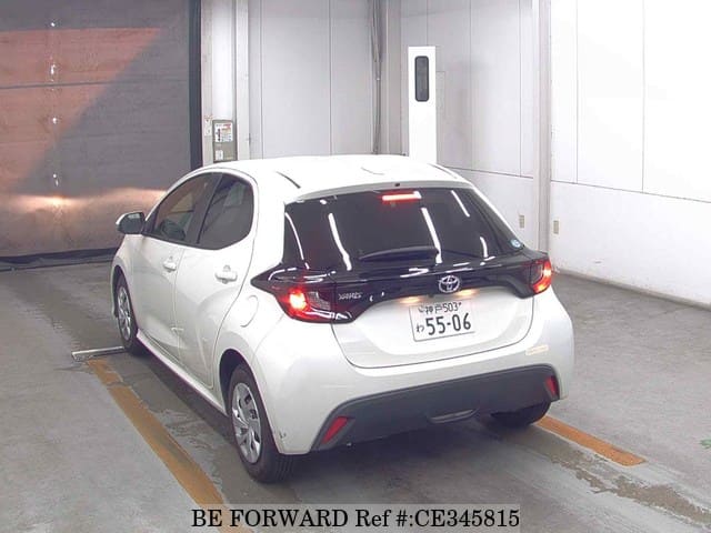 Toyota YARIS X — фото 3