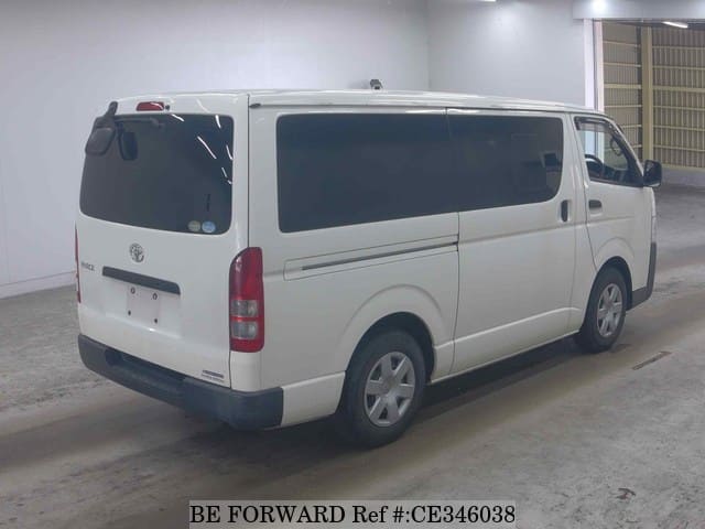 Toyota HIACE VAN LONG DX — фото 2