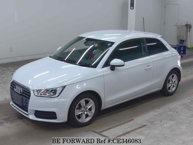 AUDI A1 1.0 TFSI — фото 1