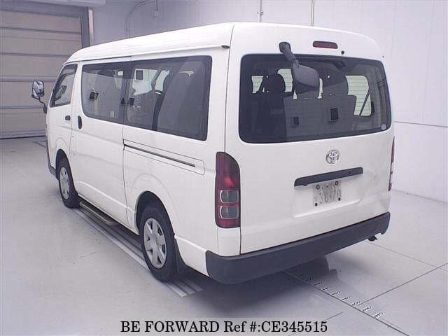 Toyota HIACE WAGON DX — фото 2