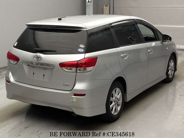 Toyota WISH 2.0G — фото 2