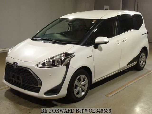Toyota SIENTA HYBRID FUNBASE X — фото 1