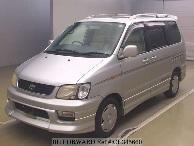 Toyota LITEACE NOAH ROAD TOURER — фото 1