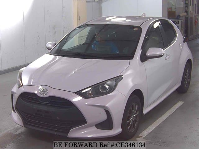 Toyota YARIS X — фото 1