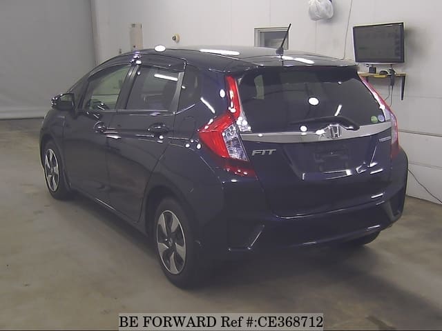 Honda FIT HYBRID F PACKAGE — фото 2