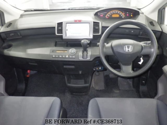 Honda FREED FLEX F PACKAGE — фото 3