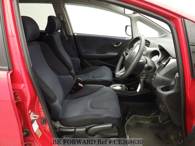 Honda FIT L — фото 4