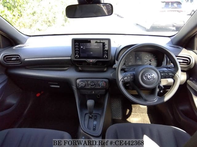 Toyota YARIS X — фото 3