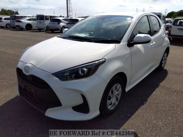 Toyota YARIS X — фото 1