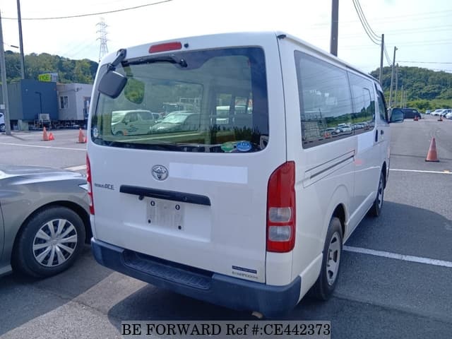 Toyota REGIUSACE VAN LONG DX — фото 2