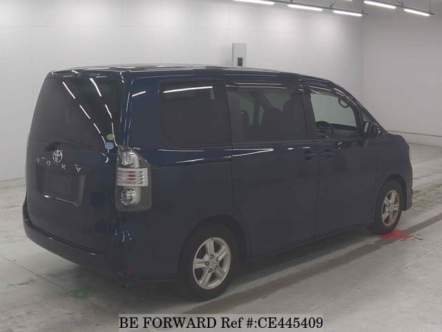 Toyota VOXY X L EDITION — фото 2