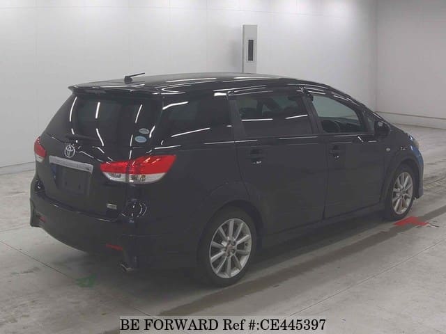 Toyota WISH 2.0Z — фото 2
