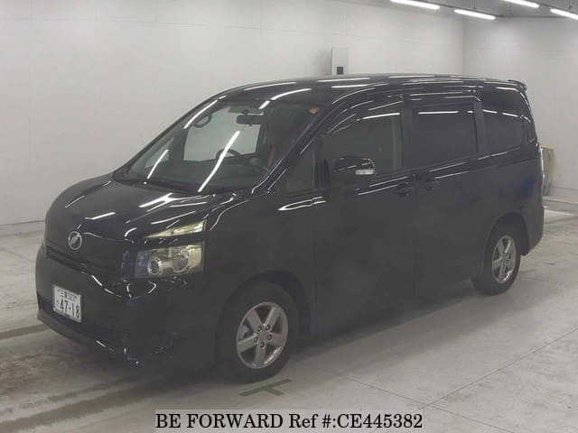 Toyota VOXY X L EDITION — фото 1