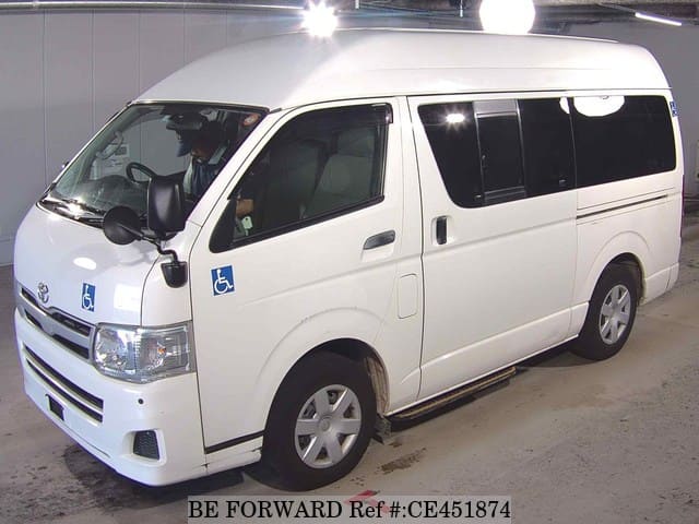 Toyota REGIUSACE VAN — фото 1