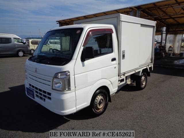 MITSUBISHI MINICAB TRUCK M