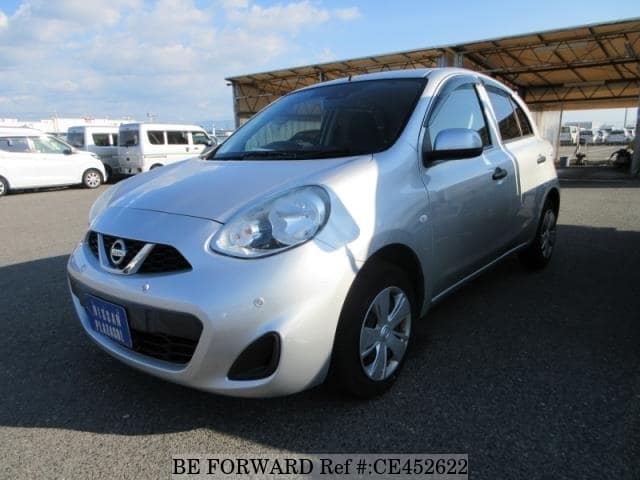 Nissan MARCH S