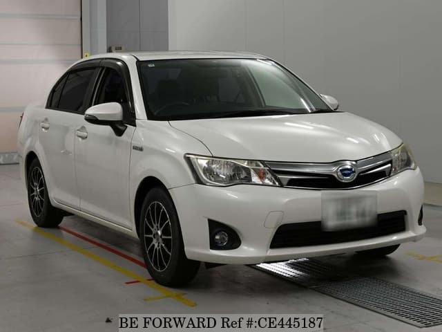 Toyota COROLLA AXIO HYBRID — фото 5