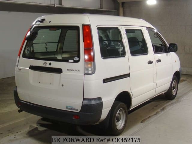 Toyota TOWNACE VAN DX — фото 2