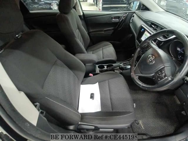 Toyota AURIS 150X S PACKAGE — фото 4