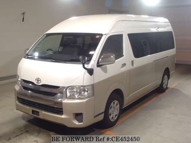 Toyota HIACE WAGON GRAND CABIN — фото 1