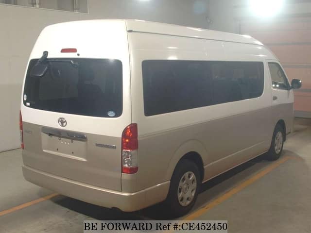 Toyota HIACE WAGON GRAND CABIN — фото 2