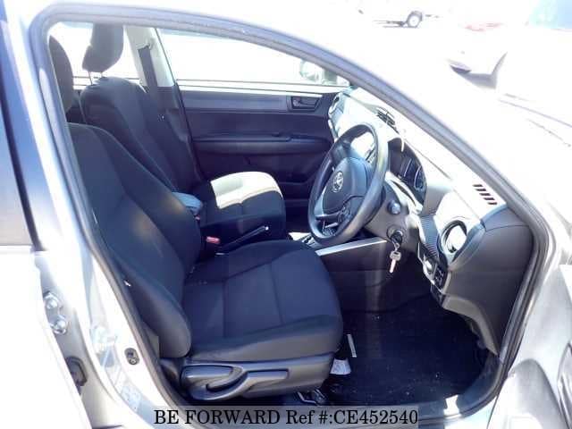 Toyota COROLLA FIELDER HYBRID — фото 4